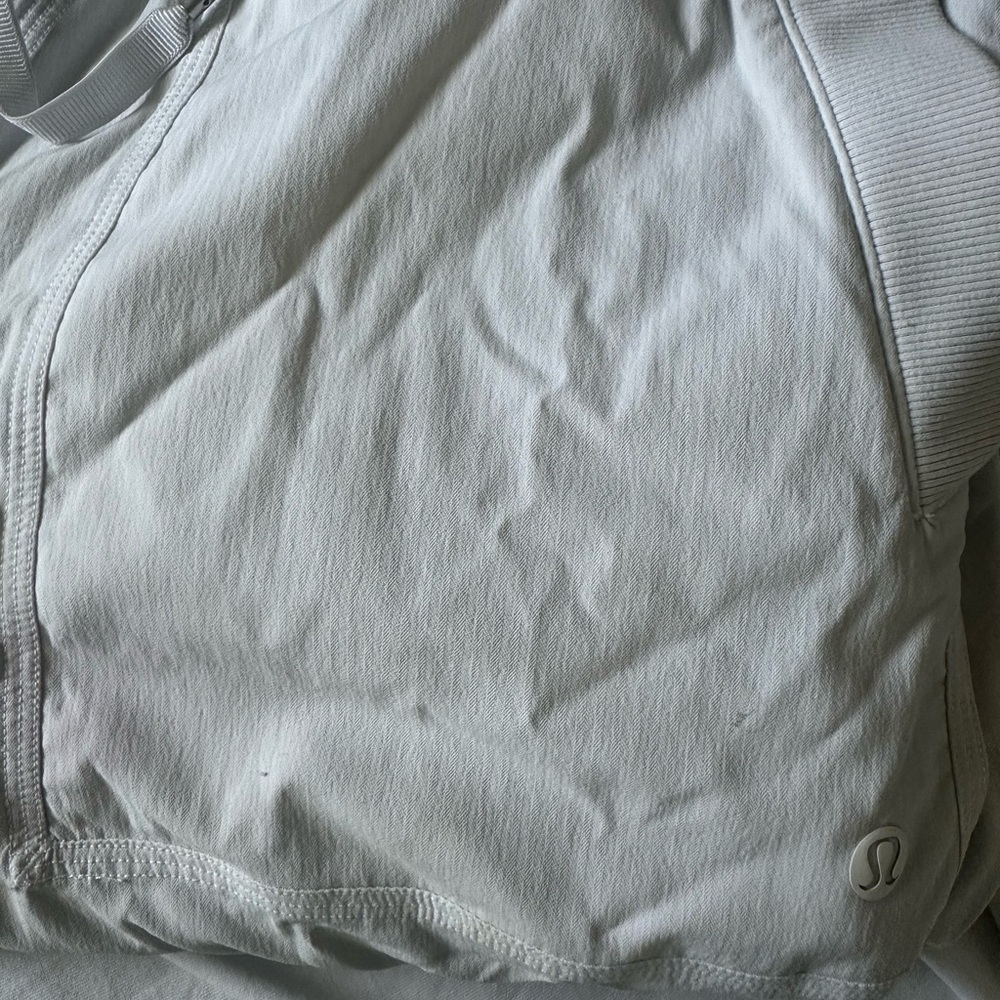 Lululemon WHITE mid rise Dance studio cargo pants.